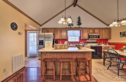 Wears Valley House | Firefly Cove - 3 Mi to Parkway and National Park!