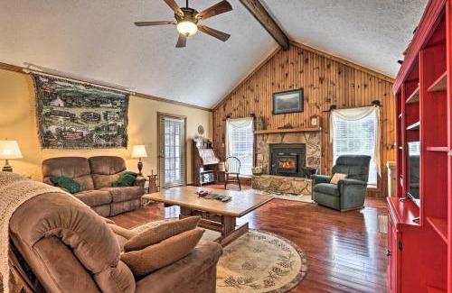 Wears Valley House | Firefly Cove - 3 Mi to Parkway and National Park!