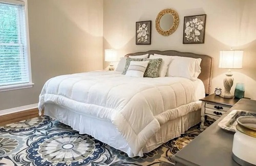 Columbia Other | FIREFLY CREEK Charming 3-bedroom farmhouse in delightful Columbia