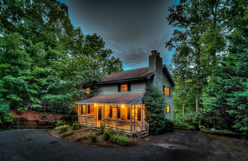 Blairsville Cabin | Firefly Lake House by Escape to Blue Ridge