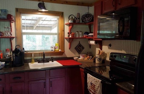 Summit Cabin | Firefly Lane Cabin 3