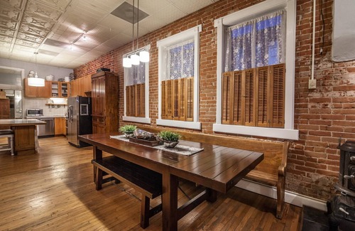 Old Town House | FireHouse Alley Elegant Loft-Style Retreat