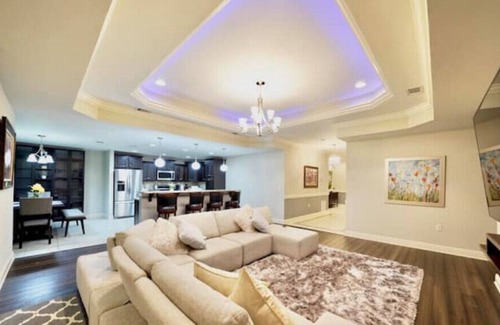 Ocean City House | FireThaiFusion 2400sqft 4BD Central Quiet location