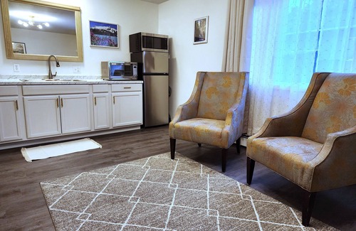 Sand Lake Apartment | Fireweed 2 Bedroom by airport; lakes, trails, fishing, skiing, hiking!