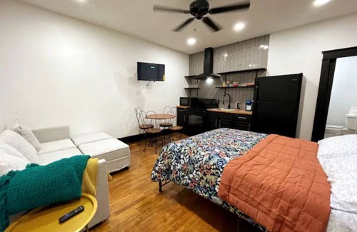 Vollintine-Evergreen Condo | First Class Studio Apartment