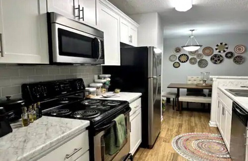 Westbury Park Apartment | First floor 3 bedroom and 2 bath apartment, with balcony, full kitchen, washer