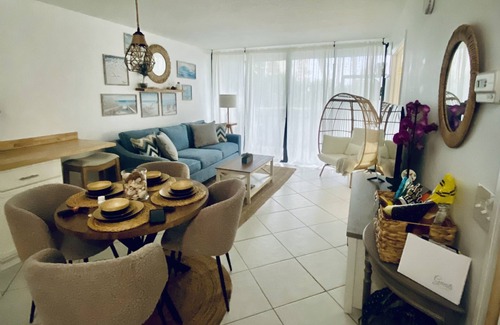 Fort Pierce Condo | First Floor Cozy Beachside Condo