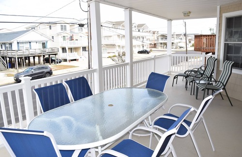 Townsend's Inlet House | First Floor Duplex in Quiet TI