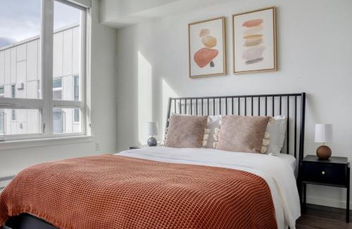 Yesler Terrace Apartment | First Hill studio w gym bbq nr park SEA-637