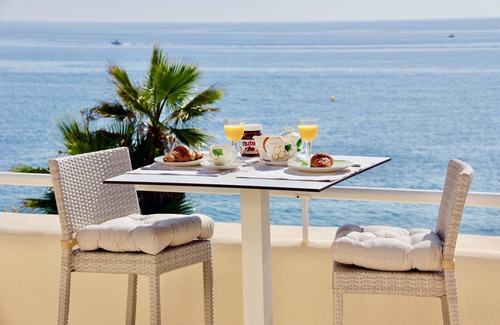 Buenas Noches Apartment | First line beach. Exclusive urbanization. Large terrace with front sea views.