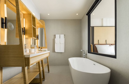 Meriadeck Hotel | FirstName Bordeaux - part of JdV by Hyatt
