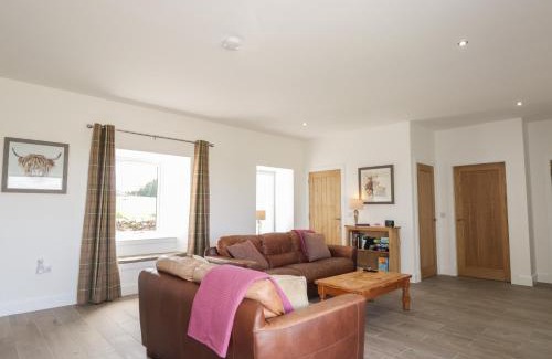 Nairn House | Firthview