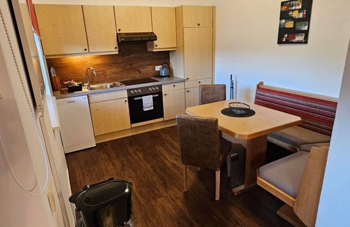 Millstatt Apartment | Fischerhaus - Appartement/fewo Direkt am See