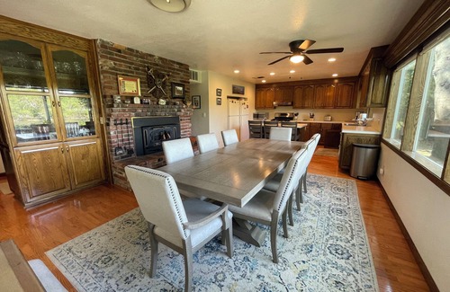 Cascade House | Fish on the Sacramento River!