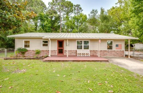 Magnolia Bluffs House | Fish, Relax and Repeat Home with Yard in Eastpoint!