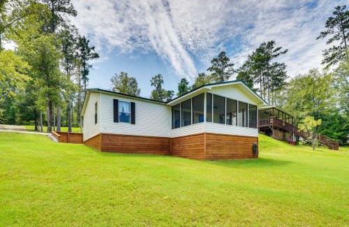 Milledgeville House | Fish, Swim and More Quiet Retreat on Lake Sinclair!