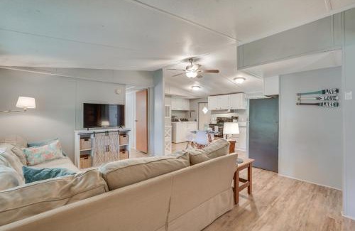 Milledgeville House | Fish, Swim and More Quiet Retreat on Lake Sinclair!