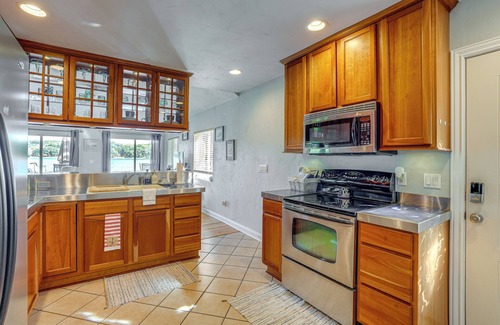 Battle Creek House | Fish & Swim: St Mary's Lake House w/Dock