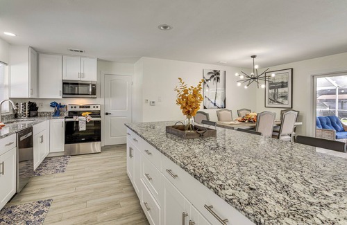 Yacht Club House | Fish & Swim: Waterfront Home w/Dock in Cape Coral