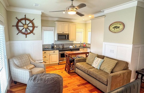 Carrabelle Condo | Fish Tales can be told here!