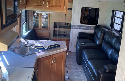 Stevensville House | Fish to the Left of Me, Geese to the right, Stuck in the middle w/ Goats