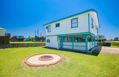 Surfside Beach Apartment | Fisherman's Bunk House