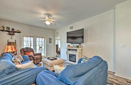 Suwannee Apartment | Fishermans Paradise with Pool on Suwannee River