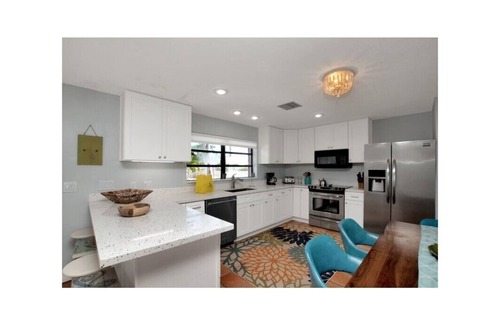 Little Venice House | Fishing and Family Fun paradise Oceanfront 60'ft dock 3 bed 2bath private pool