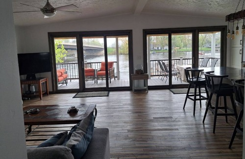 Fremont House | Fishing/Boating paradise within walking distance to downtown Fremont! Unit A