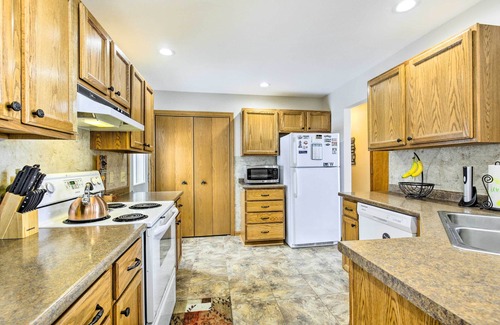 Rhinelander House | Fishing Haven: Family Home on Indian Lake