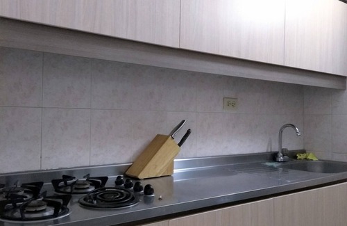Bello Apartment | Fit Furnished X Seasons 2 Alc + 2 Baths near the station WOOD METRO