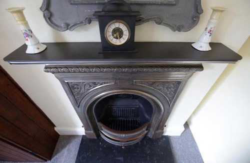 Welsh Frankton House | Fitzwarine House Whittington