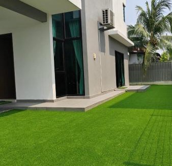 Geching Hilir House | Five BEDROOMS RESIDENTIAL HOME WITH FREE WIFI