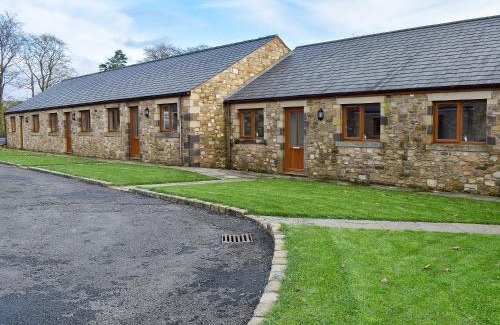 Preston House | Five Dorchester Drive - Uk32043