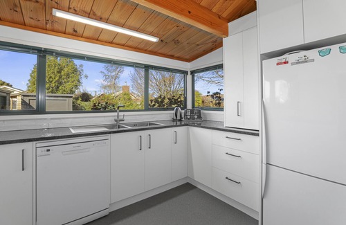 Wharewaka House | Five Mile Yay - Five Mile Bay Holiday Home