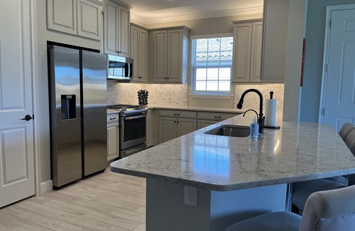 Sarasota Villa | Five star accommodations designer finishes in luxurious furnishings.