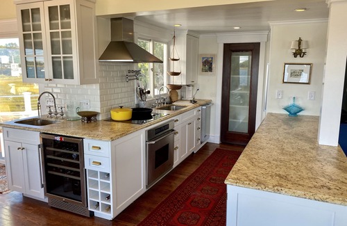 Pocasset House | Five Star Get Away Private Beach Saturday to Saturday 1 Week Minimum