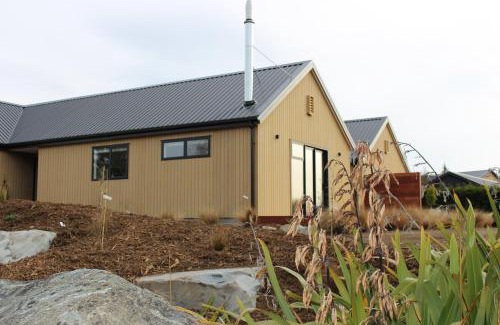 Lake Tekapo House | Fivestone Lodge