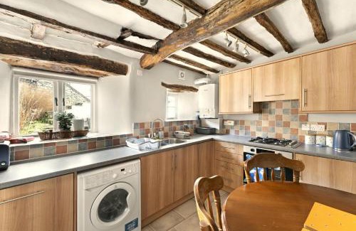 Hawkshead House | Flag Cottage
