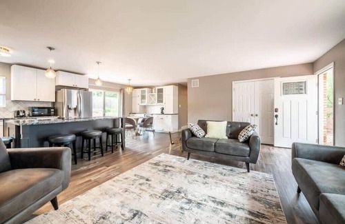 West Colorado Springs House | Flagstone Hall! Family Home w/Scenic Views