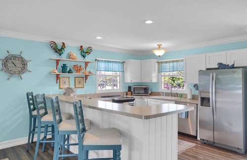 Islamorada Apartment | Flakey's B&B in the heart of Islamorada