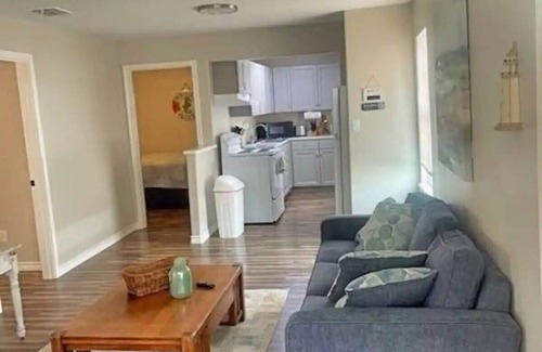 Aransas Pass House | Flamingo Bay Getaway
