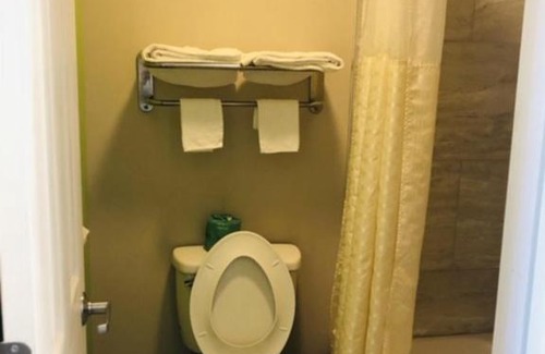 Biloxi Hotel | Flamingo Beach Inn