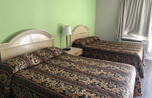 Biloxi Hotel | Flamingo Beach Inn