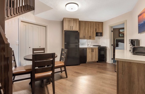 Sapphire Condo | FLASH SALE! Cozy 1 Bedroom Near Sapphire Valley Ski Area w/Resort Indoor Pool, WiFi & More