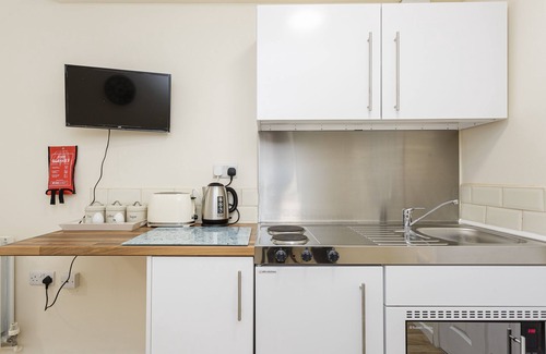 Southampton City Centre Apartment | Flat 2 - Luxury Blackberry Apartments
