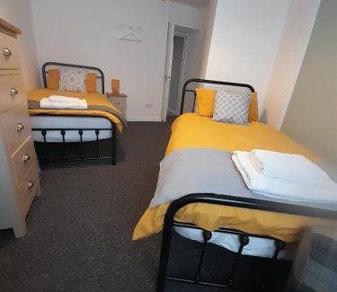 Doncaster Apartment | Flat 5 Corner House 1 bedroom