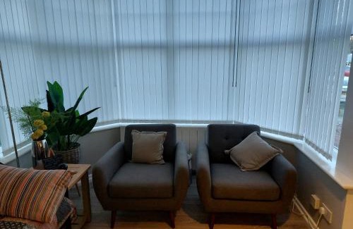 Doncaster Apartment | Flat 6 Corner House