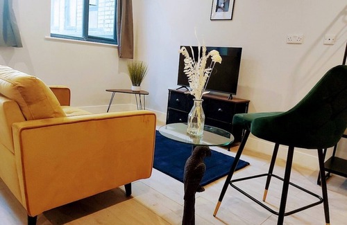 Northampton Apartment | Flat 9 Market Eden,King Exec studio suite