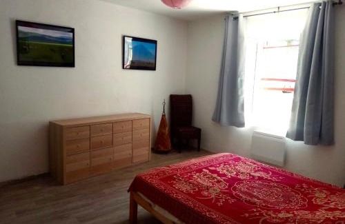 Callian Apartment | Flat and Terrace in Callian
